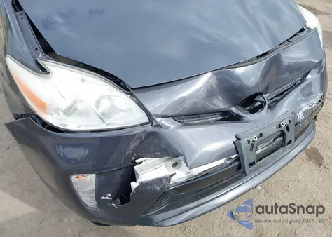 2013 Toyota Prius Two from USA, damaged, VIN JTDKN3DU8D5580681